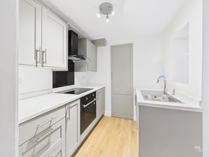 Photo 5- click for photo gallery